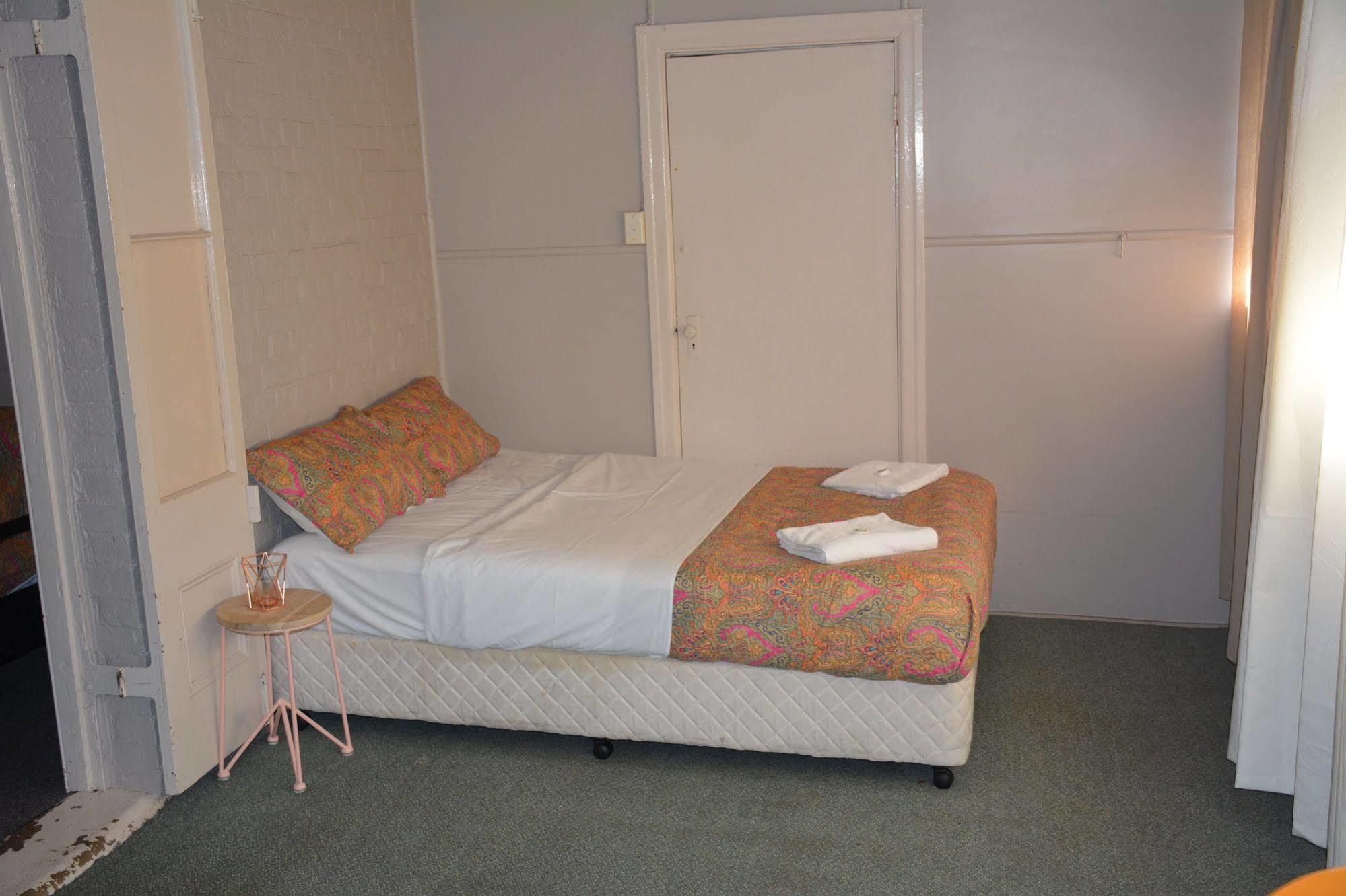 The Burdekin Hotel Эр Экстерьер фото